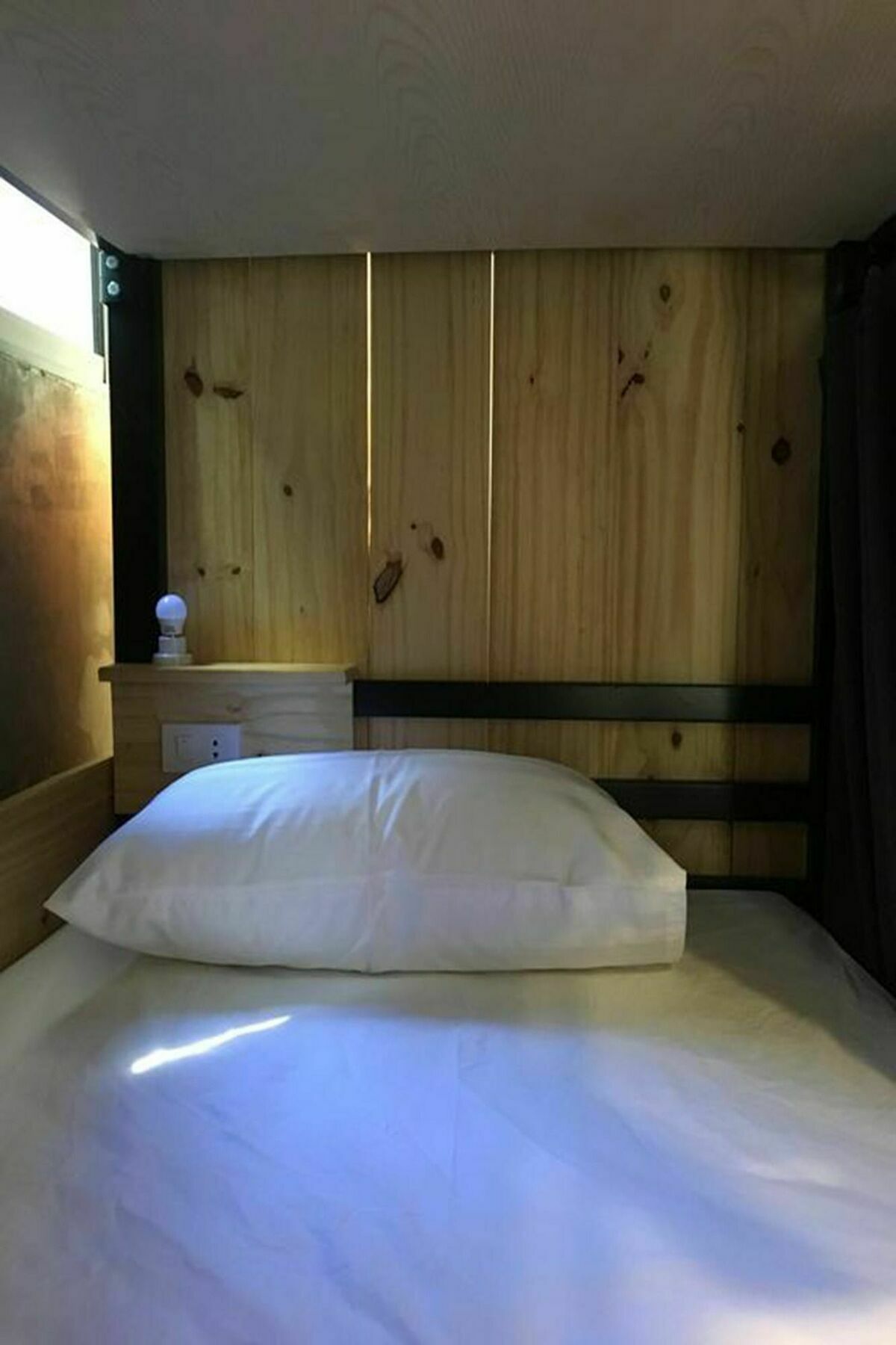 Luck Yimm Hostel (Adults Only) Bangkok Exterior foto